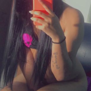 Natalia y Megan petite Model - Natalia y Megan petite