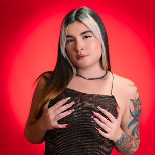 Model - RileyThompsom bigtits