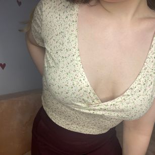 Model - Charlotta Apple pussy