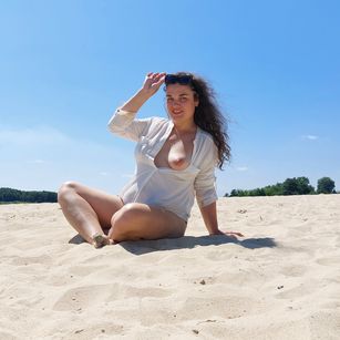 Karina Hart squirt Model - Karina Hart squirt