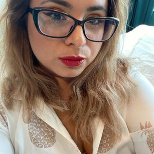 Miss Kinky Michelle curvy Model - Miss Kinky Michelle curvy