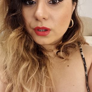 Model - Miss Kinky Michelle sexy