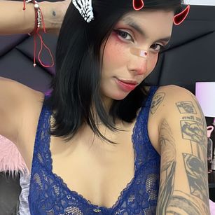 DeuxGold fetish Model - DeuxGold fetish