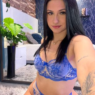 Mollie Bennet squirt Model - Mollie Bennet squirt