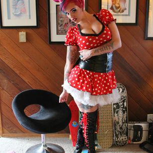 Model - Geisha Monroe 6
