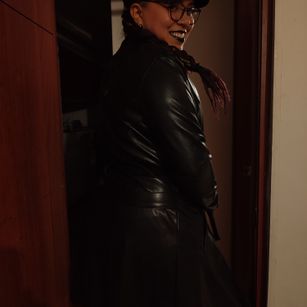 Mistress Ohara Sharanam findom Model - Mistress Ohara Sharanam findom