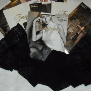 Model - Dame Crystal stockings