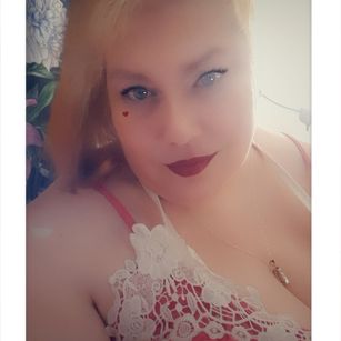 MistressKalah bigboobs Model - MistressKalah bigboobs