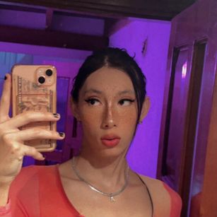 Model - Doja Alice Soto Mejia mistress