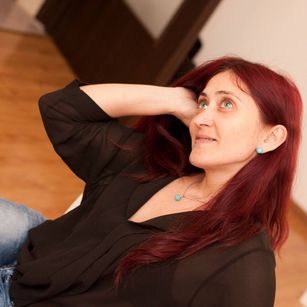 Model - ShyElla 1