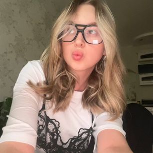 Carol teen Model - Carol teen