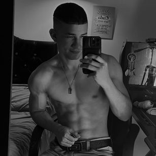 thintommy young Model - thintommy young