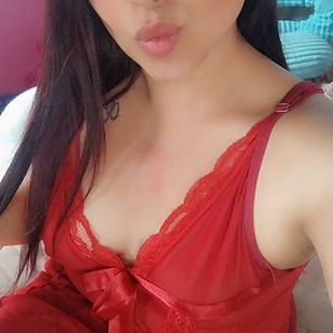 Model - Natalia Santamaria squirt