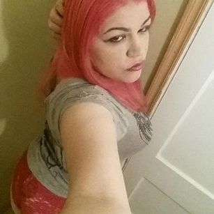 Model - Charlotte 3