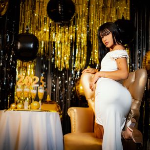 CloePrice naughty Model - CloePrice naughty