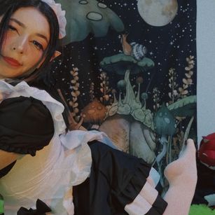 Model - jaadee18 squirt