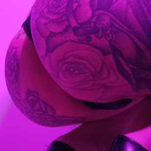 Bella Mariee tattoo Model - Bella Mariee tattoo