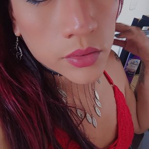 CrystalCherry cum Model - CrystalCherry cum