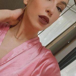 Mia Bloom deepthroat Model - Mia Bloom deepthroat