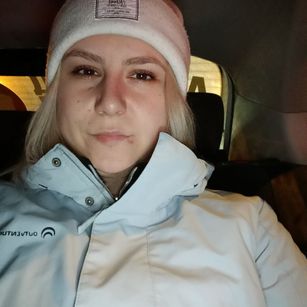 Model - Jane bigboobs