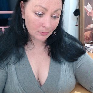 BruneteBBW outfits Model - BruneteBBW outfits