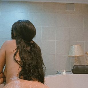 Ana Gonzalez heels Model - Ana Gonzalez heels