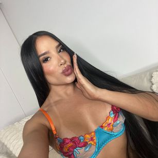 Aly Queen gay Model - Aly Queen gay