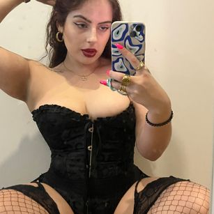 Mistress Meduza sissy Model - Mistress Meduza sissy