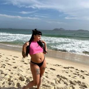 Model - Moli Myers dildo