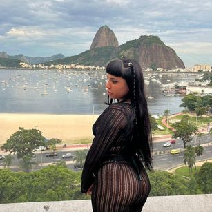 Model - Moli Myers dildo