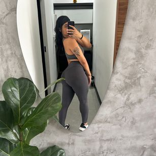 NiinaPeaches BigBooty Model - NiinaPeaches BigBooty