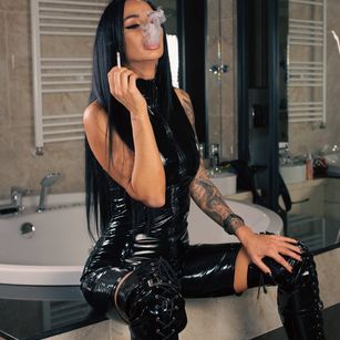 LaraVoss roleplay Model - LaraVoss roleplay