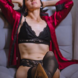 Mia_Mott charm Model - Mia_Mott charm