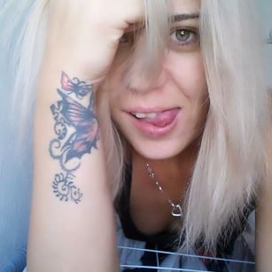 Model - RubyRoses22 9