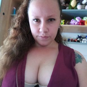 Model - AmiraMira squirt
