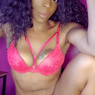 Model - Sophia Morgan ebony