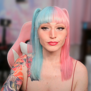 Model - Lucky Waifu goddess