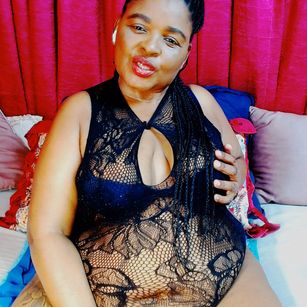 CocoFlames75 shaved Model - CocoFlames75 shaved