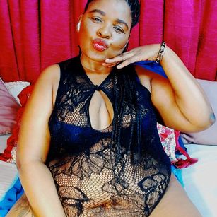 CocoFlames75 BBW Model - CocoFlames75 BBW