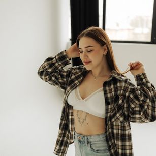 LauraHlot new Model - LauraHlot new