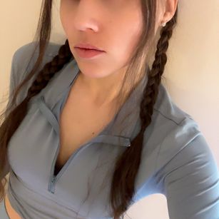 Blueeyedbaddie Petite Model - Blueeyedbaddie Petite