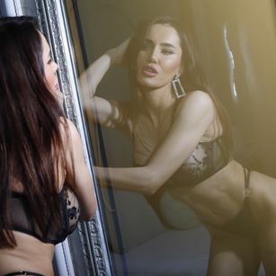CienaBrown bigboobs Model - CienaBrown bigboobs