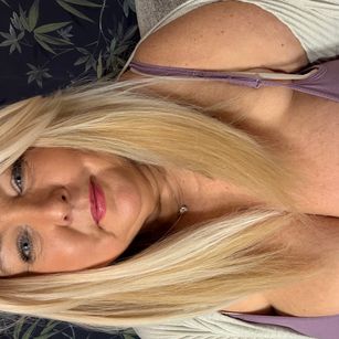 DD-DUCHESS-UK BBW Model - DD-DUCHESS-UK BBW