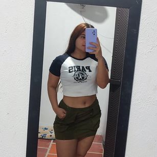Val22 latina Model - Val22 latina
