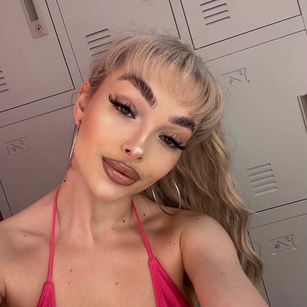 Polly joi Model - Polly joi