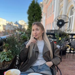 Model - EvaRyane girlfriend