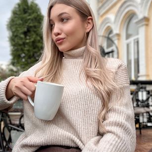 Model - EvaRyane natural