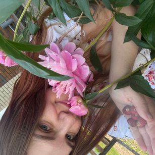 Model - LinaRose stockings