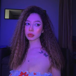 Nika squirt Model - Nika squirt