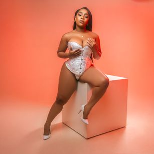 Tianah Glow Mistress Model - Tianah Glow Mistress